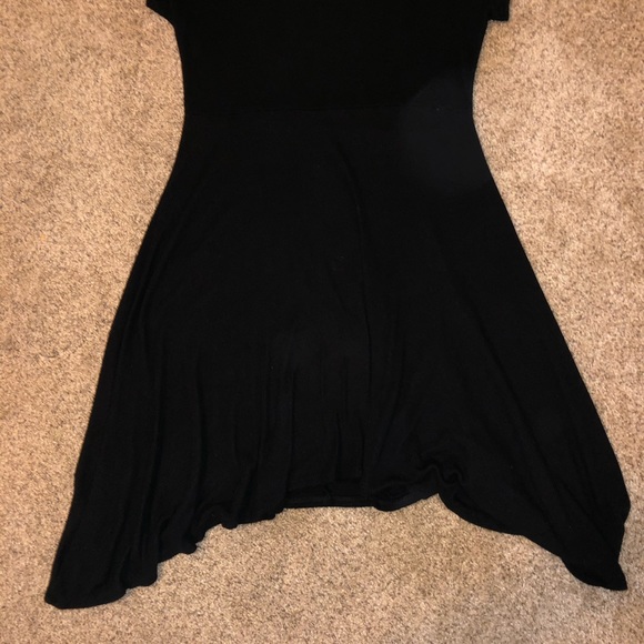 Asymmetrical tshirt dress - Picture 2 of 3